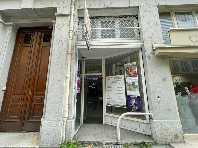 Local commercial dans Lyon à louer - Photo de l’immeuble – Image 1 sur 2