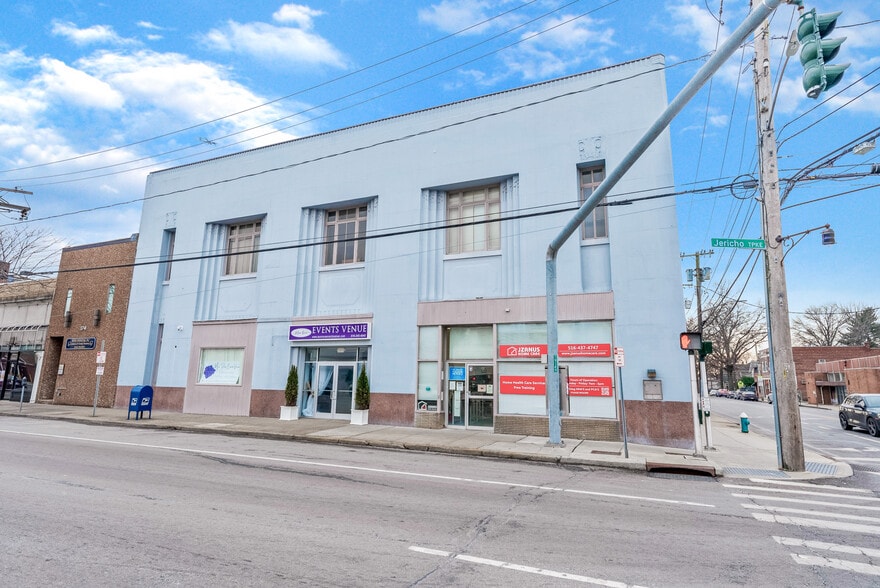 166-170 Jericho Tpke, Floral Park, NY à louer - Photo de l’immeuble – Image 2 sur 69