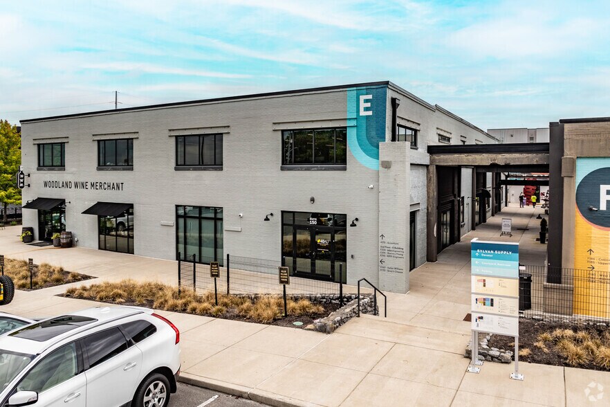 4101 Charlotte Ave, Nashville, TN à louer - Photo de l’immeuble – Image 3 sur 8