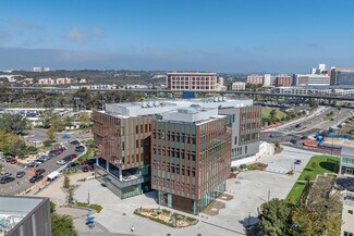 Plus de détails pour 9449 Campus Point Dr, La Jolla, CA - Local commercial à louer