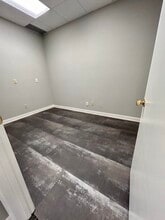 310 Main St E, Milton, ON à louer Photo intérieure– Image 1 sur 6