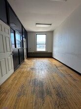 4554 N Broadway, Chicago, IL à louer Photo intérieure– Image 1 sur 5