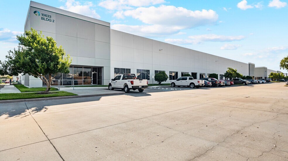 6550 W Sam Houston Pky N, Houston, TX à louer - Photo de l’immeuble – Image 1 sur 5