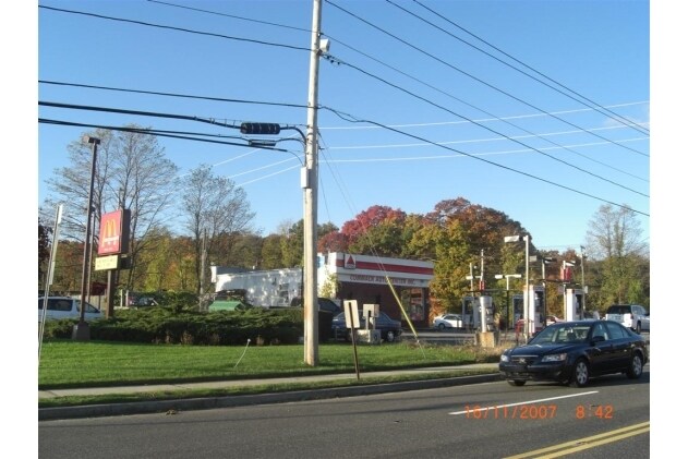 1 Commack Rd, Commack, NY à louer - Autre – Image 2 sur 5