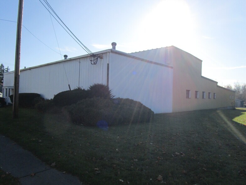 4393 River St, Scio, NY à louer - Photo de l’immeuble – Image 2 sur 15