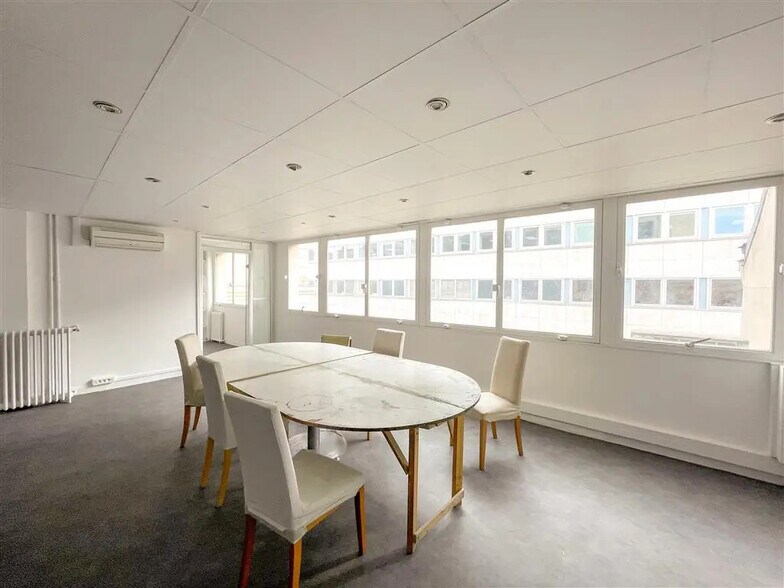Bureau dans Paris à louer - Photo de l’immeuble – Image 1 sur 6