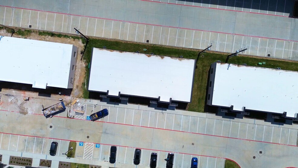 30625 Kingsland Blvd, Brookshire, TX à louer - Vidéo sur l’annonce professionnelle – Image 2 sur 19