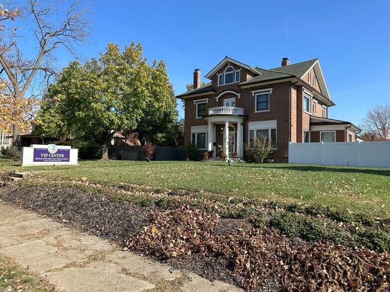 3755 N Washington Blvd, Indianapolis, IN à vendre - Photo de l’immeuble – Image 3 sur 14