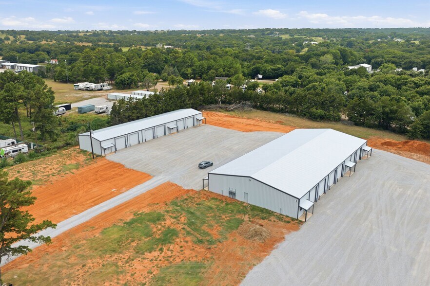 14005 FM 730 N, Azle, TX à louer - Photo de l’immeuble – Image 1 sur 33