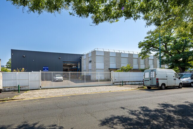 Plus de détails pour 12 Rue Thomas Edison, Gennevilliers - Local d'activités à louer