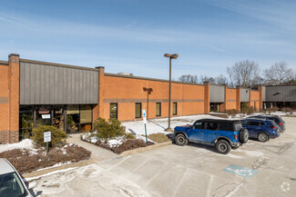 Plus de détails pour 906-912 Springdale Dr, Exton, PA - Local d'activités à louer