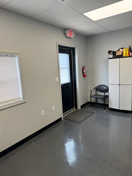 181 Fayetteville St, Winston-Salem, NC à louer - Photo de l’immeuble – Image 3 sur 10