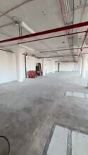 4818 Van Dam St, Long Island City, NY à louer - Vidéo sur l’annonce professionnelle