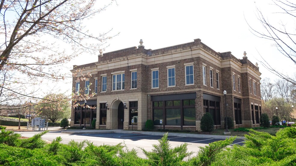 220 Providence Main St NW, Huntsville, AL à louer - Photo de l’immeuble – Image 3 sur 5