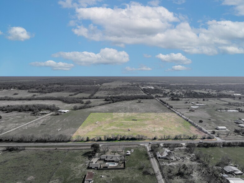 8378 Farm to Market 2728, Terrell, TX à louer - Photo de l’immeuble – Image 3 sur 15