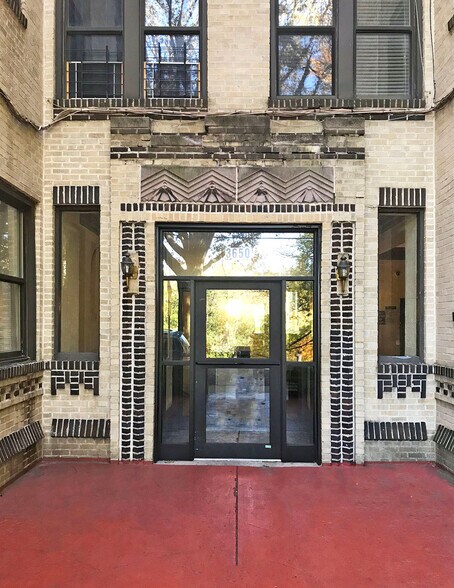3650 Bronx Blvd, Bronx, NY à vendre - Photo de l’immeuble – Image 3 sur 28