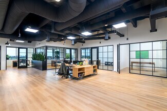 Plus de détails pour 2150 N Trabajo Dr, Oxnard, CA - Industriel/Logistique à louer