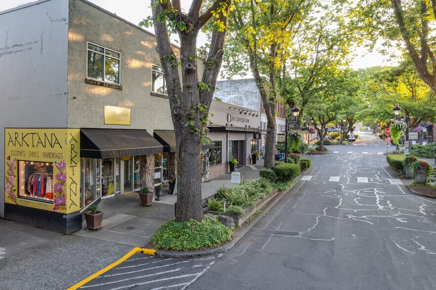 415-419 NE Fourth Ave, Camas, WA à louer - Photo de l’immeuble – Image 3 sur 11