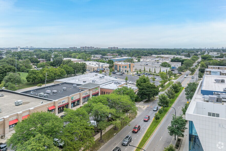 3924 W Devon Ave, Lincolnwood, IL à louer - Aérien – Image 3 sur 6
