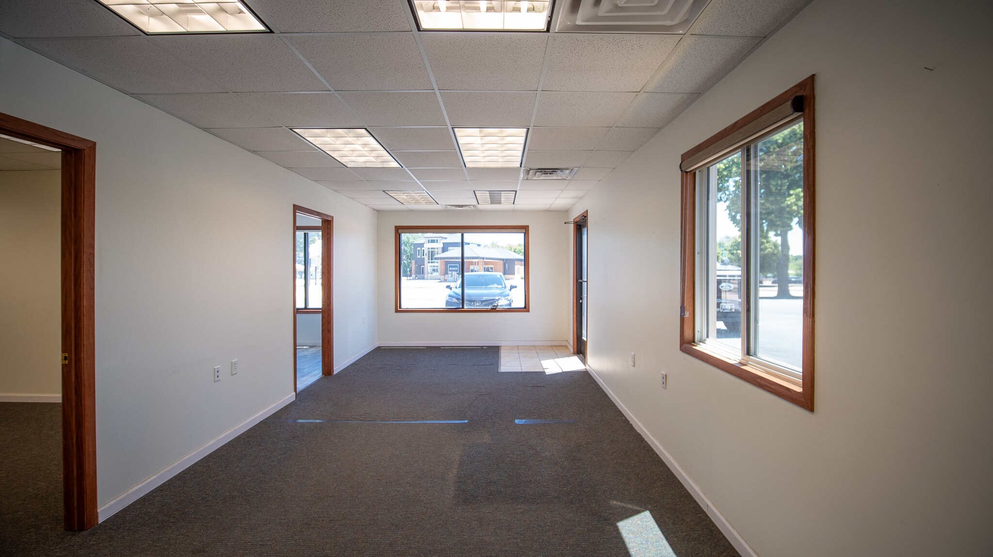 501 S Mantorville Ave, Kasson, MN à louer Photo intérieure– Image 1 sur 6