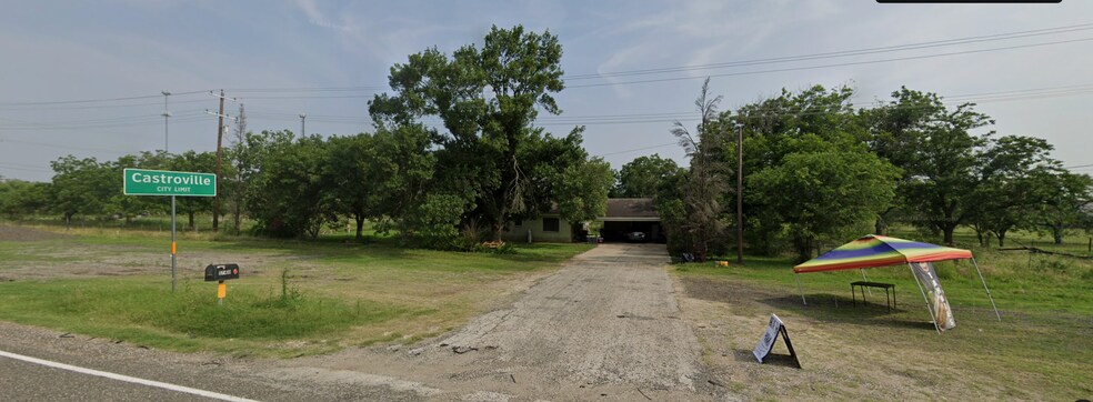 1740 US Highway 90 W, Castroville, TX à vendre - Photo de l’immeuble – Image 1 sur 1