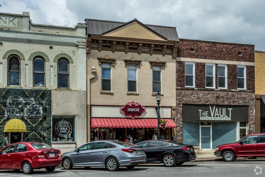 116 S Main St, Tuscumbia, AL à louer - Photo de l’immeuble – Image 2 sur 3