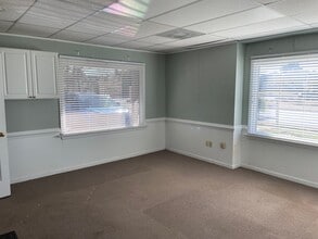 521 Old Great Neck Rd, Virginia Beach, VA à louer Photo intérieure– Image 1 sur 5