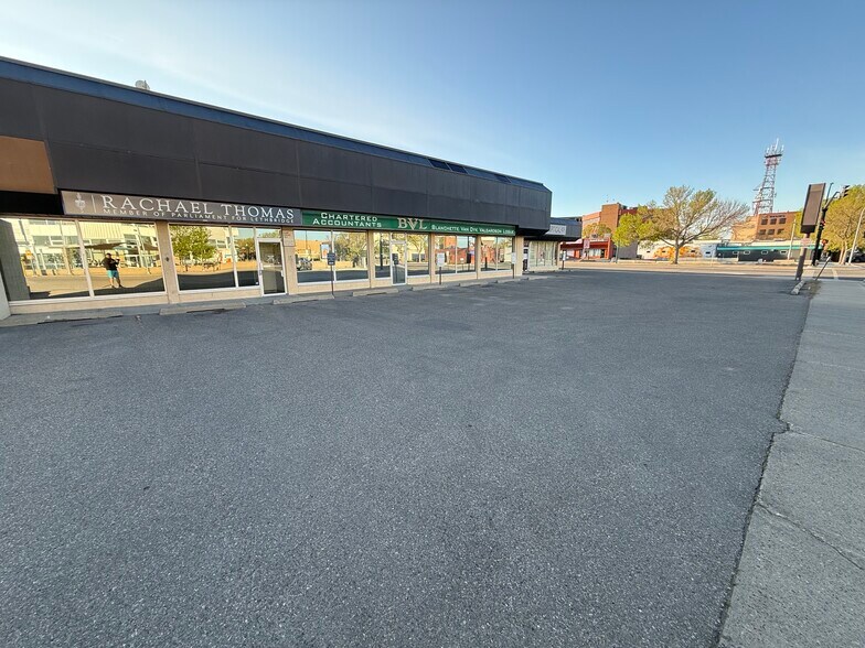 803 3 Av S, Lethbridge, AB à vendre - Photo de l’immeuble – Image 2 sur 3