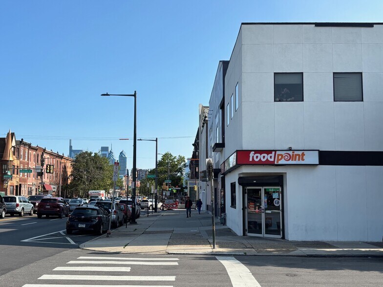 1711 S Broad St, Philadelphia, PA à vendre - Photo de l’immeuble – Image 3 sur 11