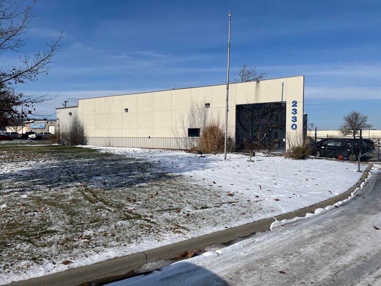 2330 Paul St, Omaha, NE à vendre - Photo de l’immeuble – Image 2 sur 8