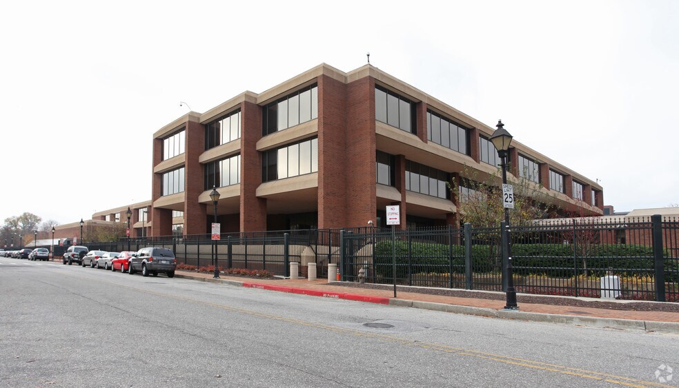 502 S Sharp St, Baltimore, MD à louer - Photo de l’immeuble – Image 2 sur 2