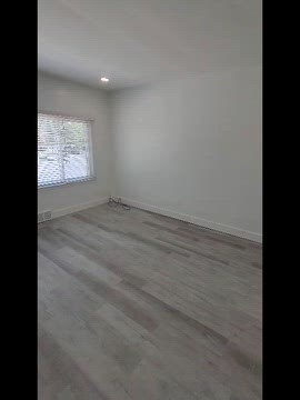 801 W 11 Mile Rd, Royal Oak, MI à louer - Vidéo sur l’annonce professionnelle – Image 3 sur 4