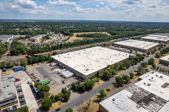 75 Carter Dr, Edison, NJ - VUE AÉRIENNE  vue de carte - Image1