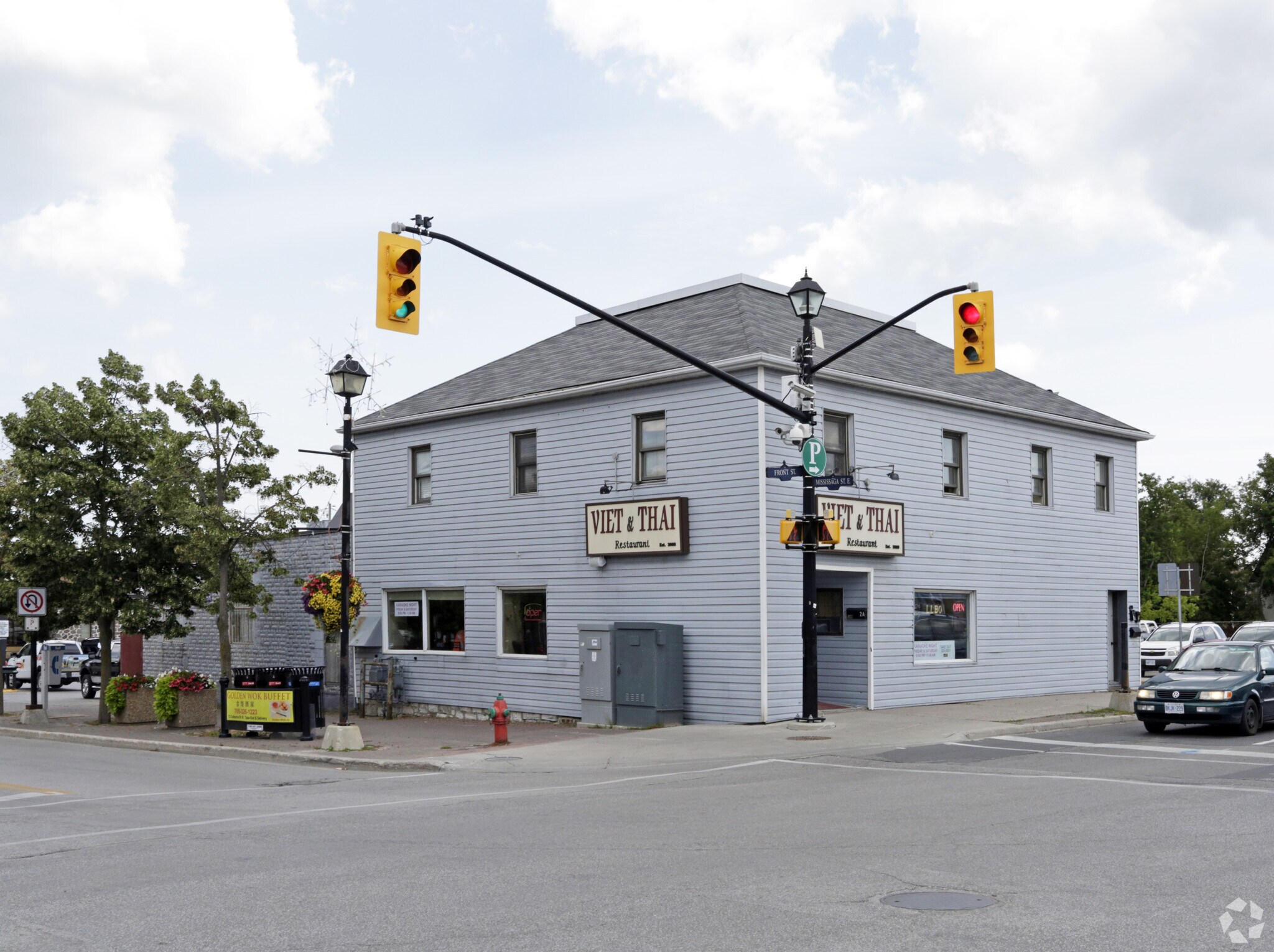 2 Front St S, Orillia, ON à vendre Photo principale– Image 1 sur 4