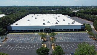 Plus de détails pour 1446 Rock Mountain Blvd, Stone Mountain, GA - Industriel/Logistique à louer
