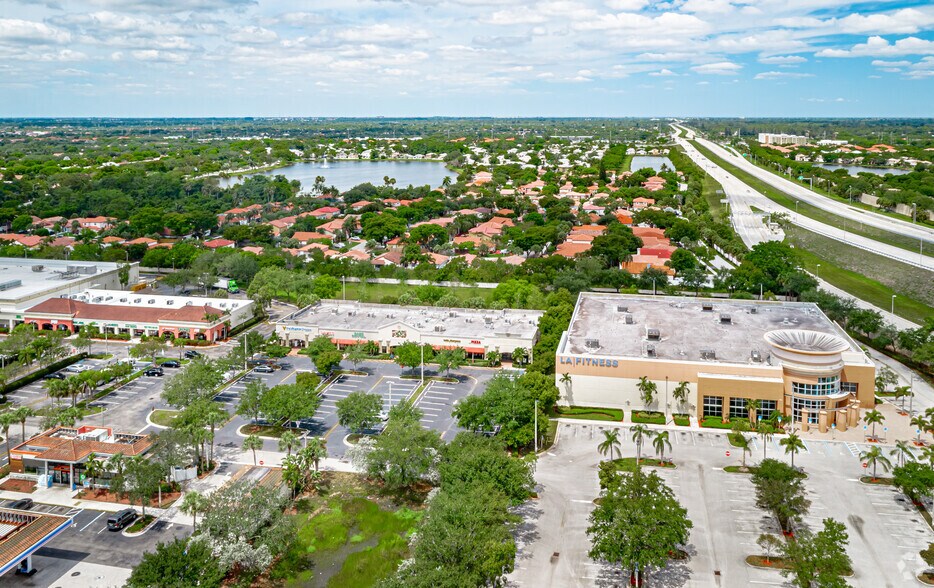 5463 Lyons Rd, Coconut Creek, FL à louer - Photo de l’immeuble – Image 2 sur 13