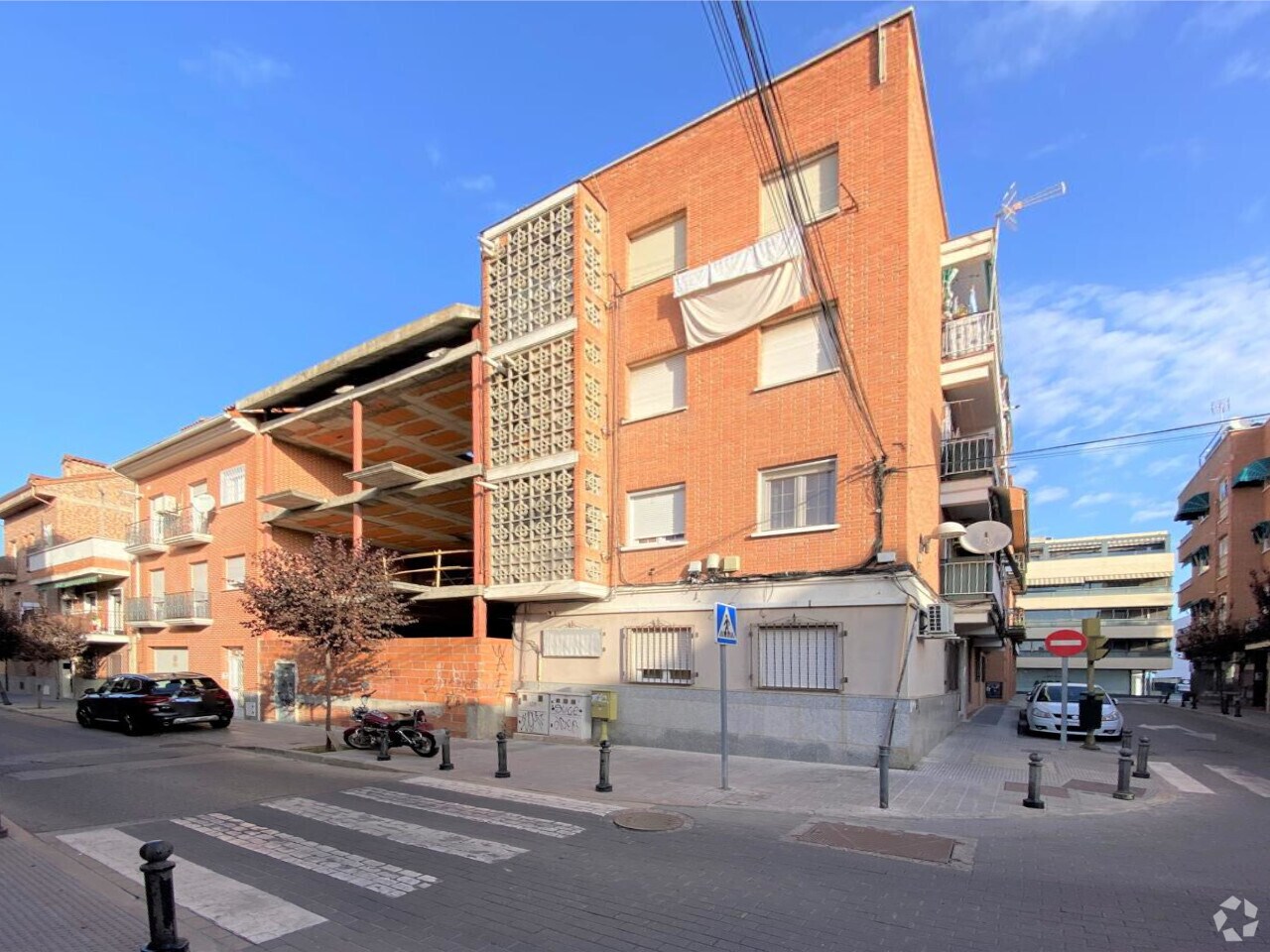 Terrain dans San Fernando de Henares, Madrid à vendre Photo principale– Image 1 sur 8
