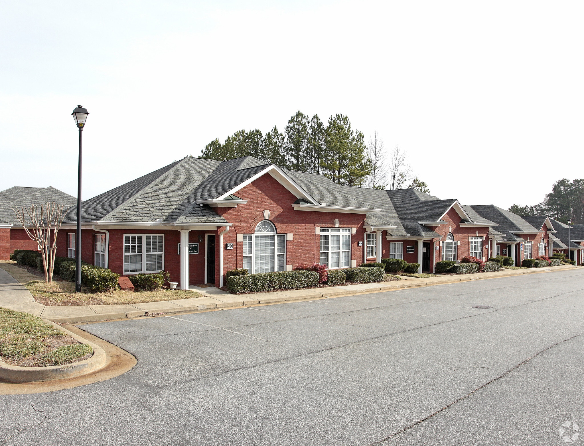 2000 First Dr, Marietta, GA à louer Photo principale– Image 1 sur 3