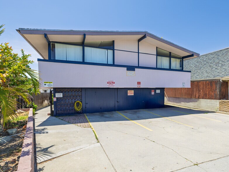 26025 Narbonne Ave, Lomita, CA à vendre - Photo de l’immeuble – Image 2 sur 32
