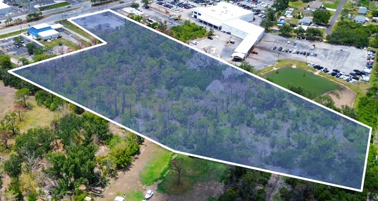 1912 S McCall Rd, Englewood, FL à vendre - Photo de l’immeuble – Image 2 sur 3