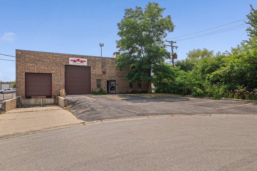 B - 3050-3052 N Lake Terrace, Glenview, IL à vendre - Photo de l’immeuble – Image 2 sur 2