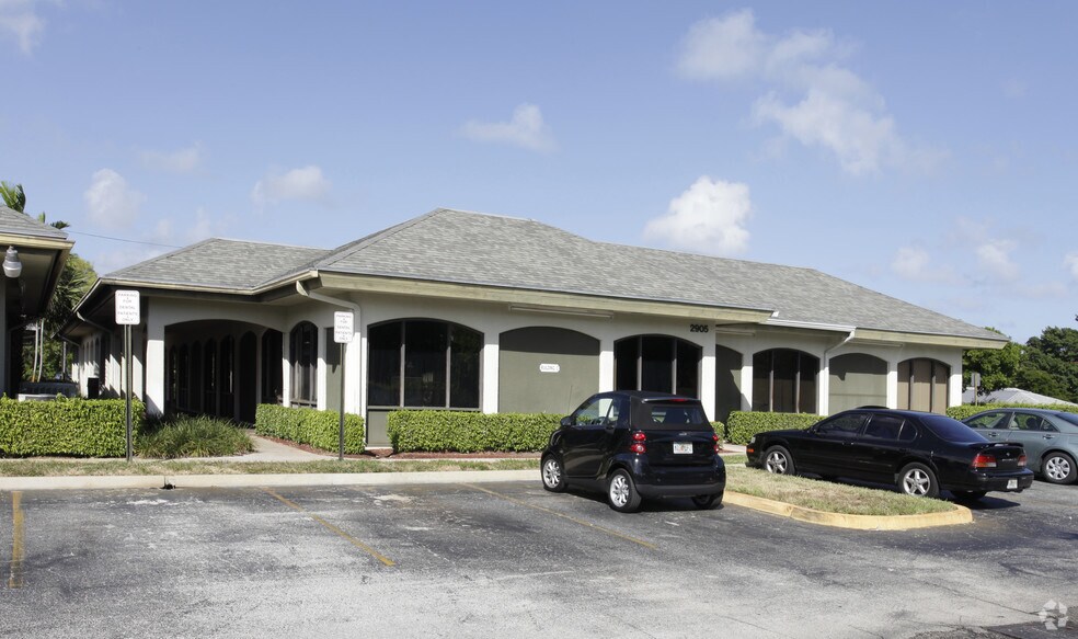 2905 S Federal Hwy, Delray Beach, FL à vendre - Photo principale – Image 1 sur 3