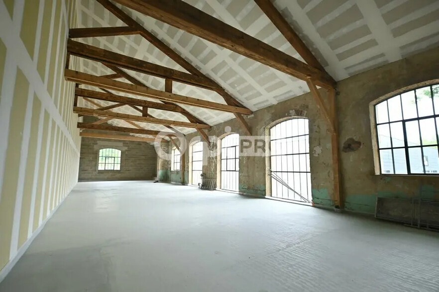 Bureau dans Chaponost à vendre - Photo intérieure – Image 1 sur 6