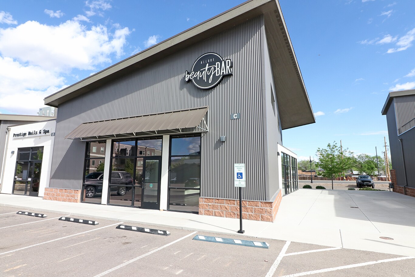 879 Struthers Ave, Grand Junction, CO à louer Photo principale– Image 1 sur 22
