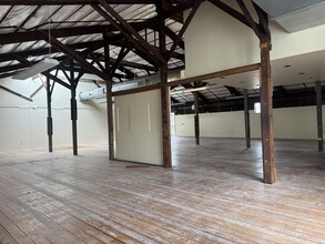 1163-1167 Gorgas Ave, San Francisco, CA à louer Photo intérieure– Image 1 sur 5