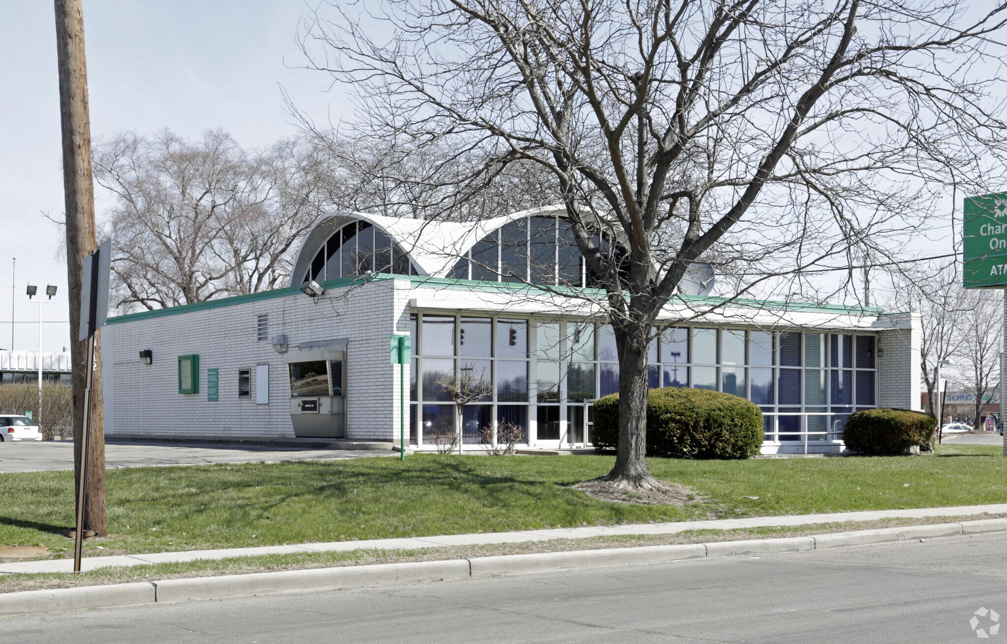 1460 S Byrne Rd, Toledo, OH à louer Photo principale– Image 1 sur 16