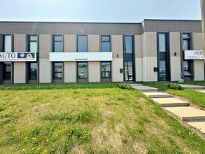 8121 Fraser Av, Fort McMurray, AB à louer Photo intérieure– Image 1 sur 41