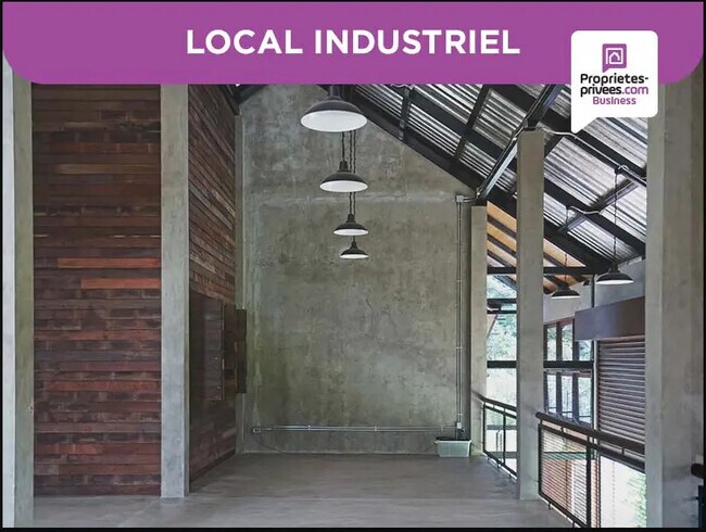 Plus de détails pour Local d'activités à louer