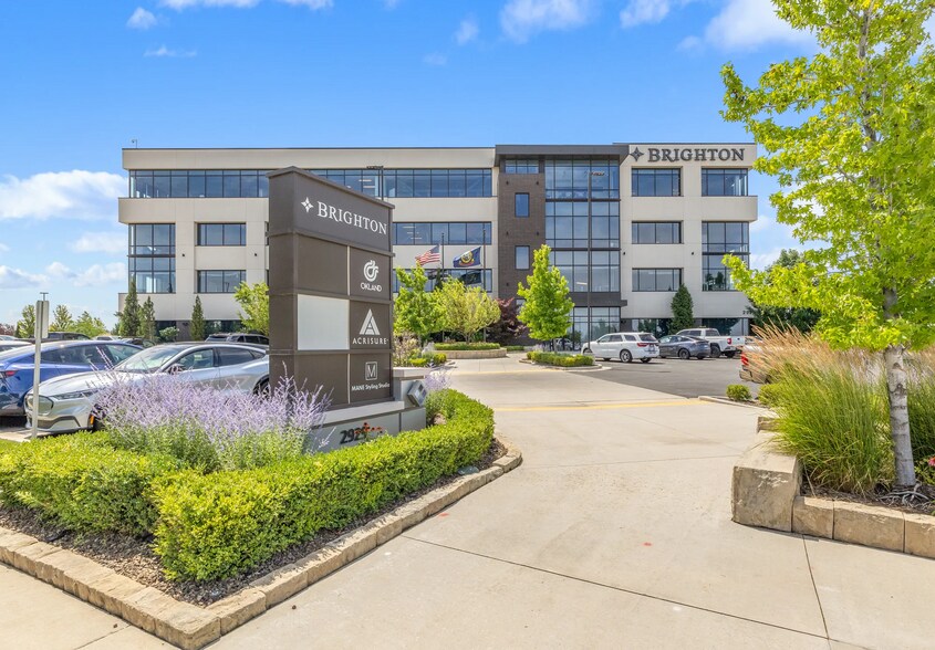 2929 W Navigator Dr, Meridian, ID à louer - Photo de l’immeuble – Image 2 sur 18