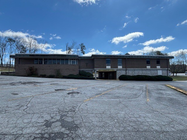504 W Memorial Dr, Dallas, GA à vendre - Photo de l’immeuble – Image 1 sur 6